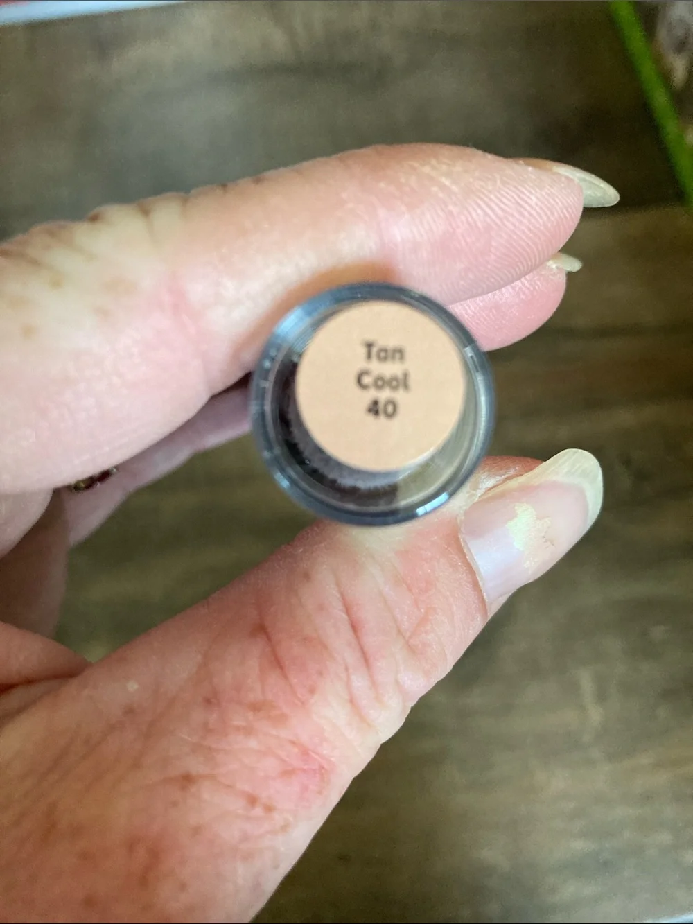 it cosmetics lightweight concealer